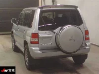 Mitsubishi PAJERO IO лот № 7184 оценка 3  с аукциона в Японии 1