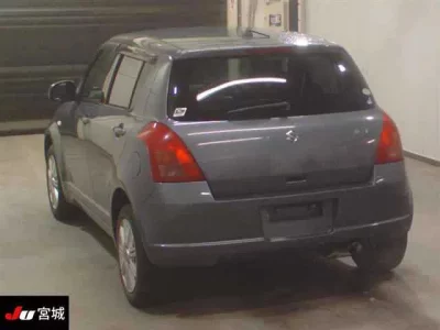 Suzuki SWIFT  с аукциона в Японии