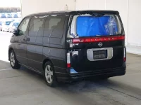 Nissan ELGRAND лот № 2510 оценка 3  с аукциона в Японии 1