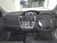 Toyota RAUM лот № 173 оценка R  с аукциона в Японии 4