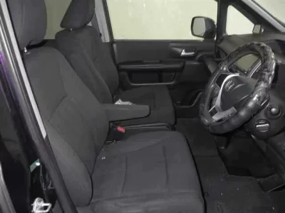 Honda STEP WAGON  с аукциона в Японии