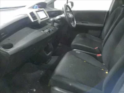 Honda FREED  с аукциона в Японии