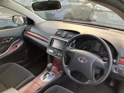 Toyota PREMIO  с аукциона в Японии