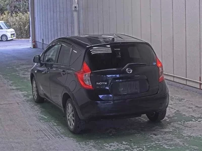 Nissan NOTE  с аукциона в Японии