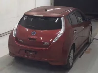 Nissan LEAF лот № 5162 оценка 3  с аукциона в Японии 4