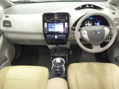 Nissan LEAF  с аукциона в Японии