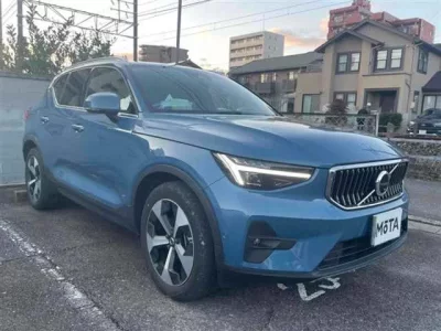 Volvo XC40  с аукциона в Японии