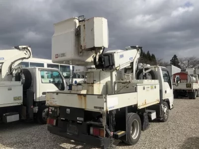 Isuzu ELF  с аукциона в Японии