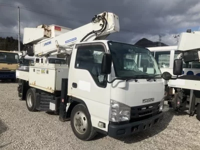 Isuzu ELF  с аукциона в Японии