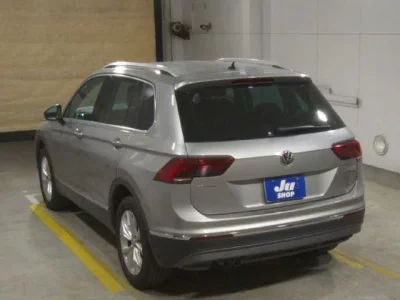 Volkswagen TIGUAN  с аукциона в Японии