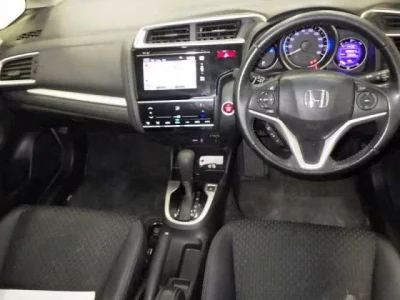 Honda FIT  с аукциона в Японии