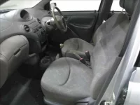 Toyota PLATZ лот № 4128 оценка 3.5  с аукциона в Японии 2