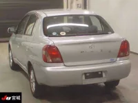 Toyota PLATZ лот № 4128 оценка 3.5  с аукциона в Японии 1