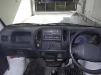 Suzuki CARRY TRUCK лот № 205 оценка 3  с аукциона в Японии 4