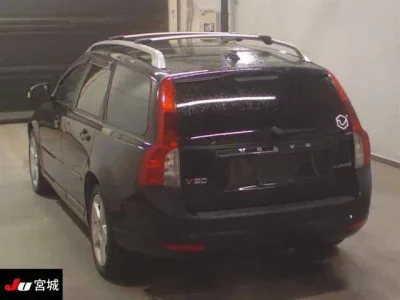 Volvo V50