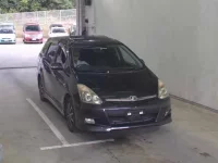 Toyota WISH лот № 215 оценка 3  с аукциона в Японии 2