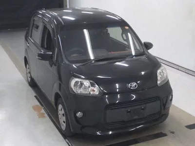 Toyota PORTE  с аукциона в Японии