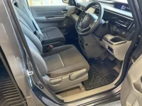 Honda STEP WAGON лот № 2673 оценка 3  с аукциона в Японии 3