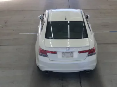 Honda INSPIRE  с аукциона в Японии