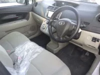 Toyota PASSO SETTE лот № 7005 оценка   с аукциона в Японии 2