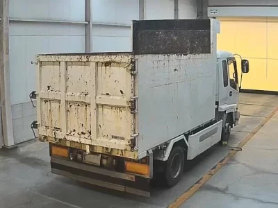 Isuzu FORWARD  с аукциона в Японии