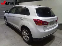 Mitsubishi RVR лот № 9243 оценка R  с аукциона в Японии 1