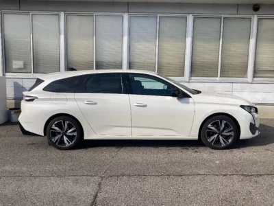 Peugeot 308  с аукциона в Японии