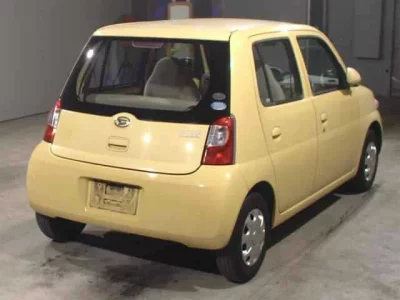 Daihatsu Esse  с аукциона в Японии