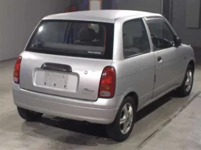 Daihatsu MIRA  с аукциона в Японии