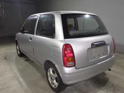 Daihatsu MIRA  с аукциона в Японии