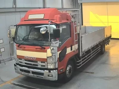 Isuzu FORWARD  с аукциона в Японии