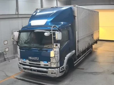 Isuzu FORWARD  с аукциона в Японии