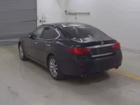 Nissan FUGA лот № 1004 оценка 5  с аукциона в Японии 1