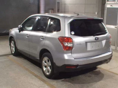 Subaru FORESTER  с аукциона в Японии