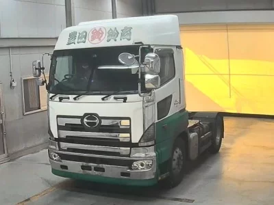 Hino TRUCK
