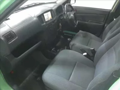 Toyota SUCCEED  с аукциона в Японии