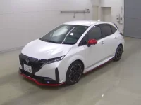 Nissan AURA лот № 1007 оценка 5  с аукциона в Японии 2