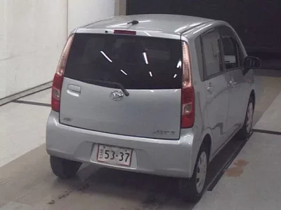 Daihatsu MOVE  с аукциона в Японии