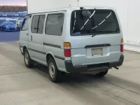 Toyota HIACE VAN лот № 2760 оценка RA  с аукциона в Японии 1