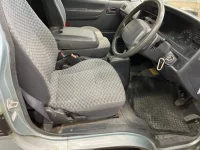 Toyota HIACE VAN лот № 2760 оценка RA  с аукциона в Японии 3