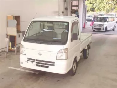 Nissan CLIPPER TRUCK  с аукциона в Японии