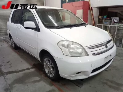 Toyota RAUM  с аукциона в Японии
