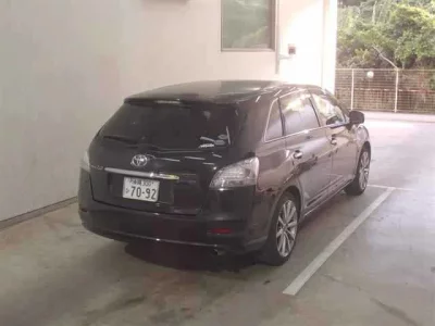 Toyota MARK X ZIO  с аукциона в Японии