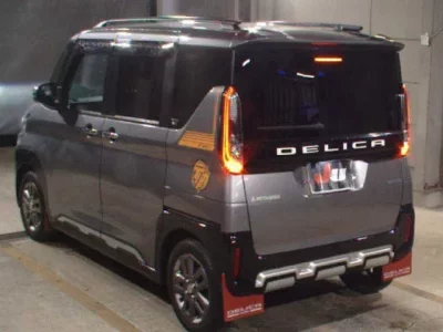 Mitsubishi DELICA MINI  с аукциона в Японии
