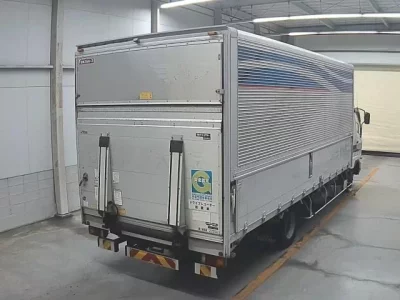 Mitsubishi FUSO FIGHTER