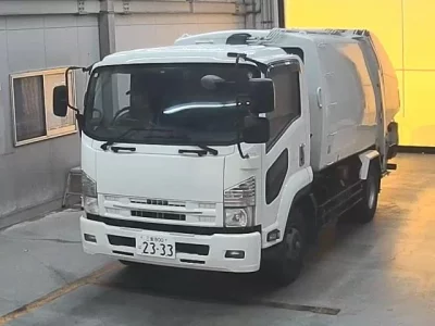 Isuzu FORWARD  с аукциона в Японии