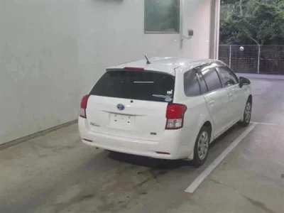 Toyota COROLLA FIELDER  с аукциона в Японии