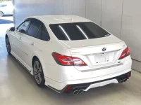 Toyota CROWN лот № 3068 оценка 4  с аукциона в Японии 1
