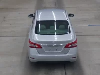 Nissan SYLPHY лот № 2820 оценка 3.5  с аукциона в Японии 2