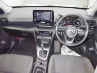 Toyota YARIS CROSS лот № 3066 оценка 3  с аукциона в Японии 2